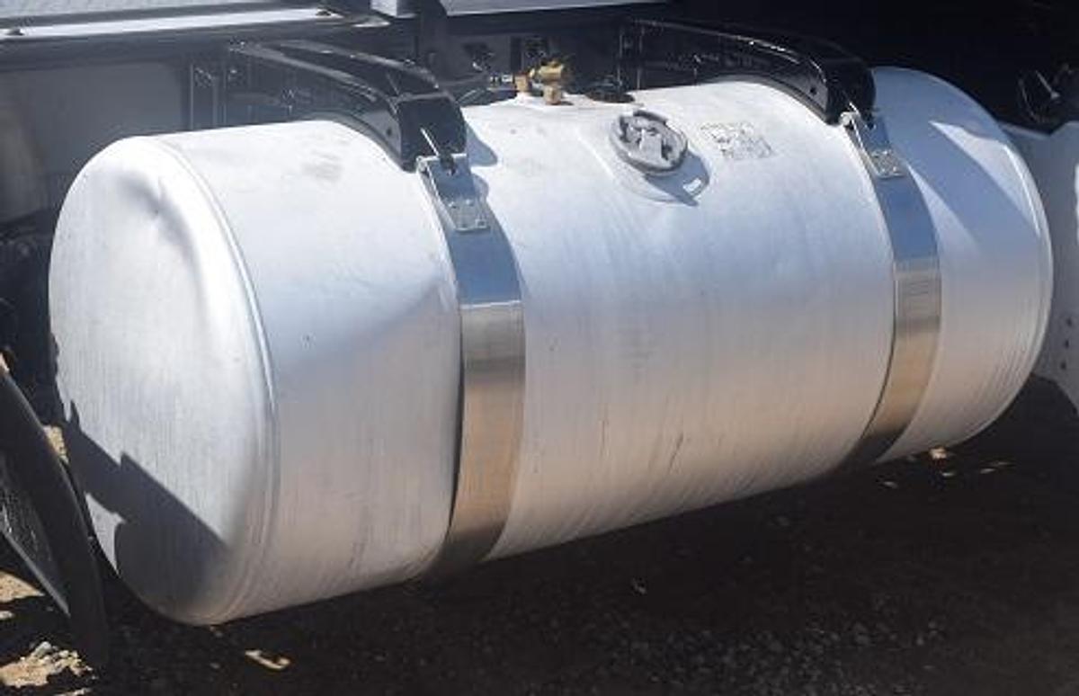 Used 2022 PETERBILT 579