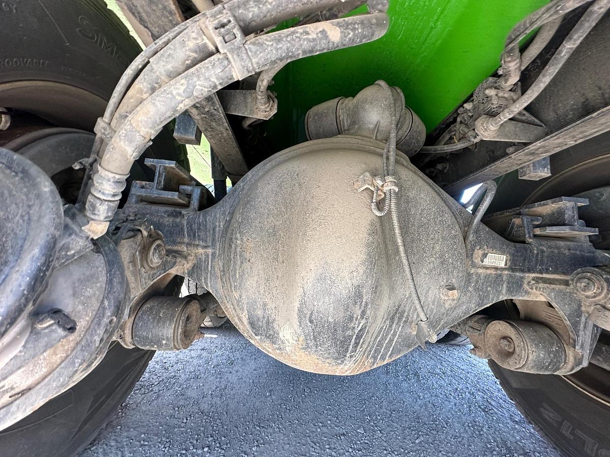 Used 2019 PETERBILT 389 Glider