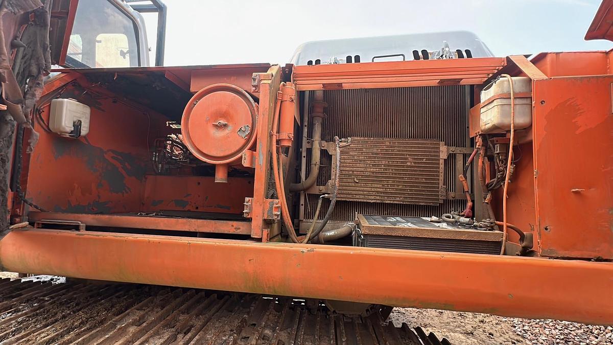 Used 1999 HITACHI EX330 LC-5 Demolition