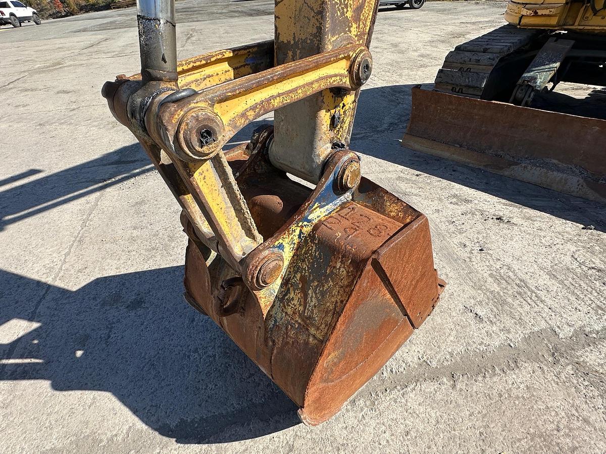 Used 1996 KOMATSU PC128UU-1