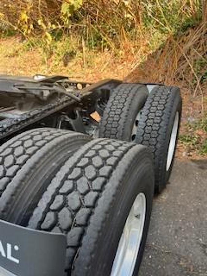 Used 2019 INTERNATIONAL LT625