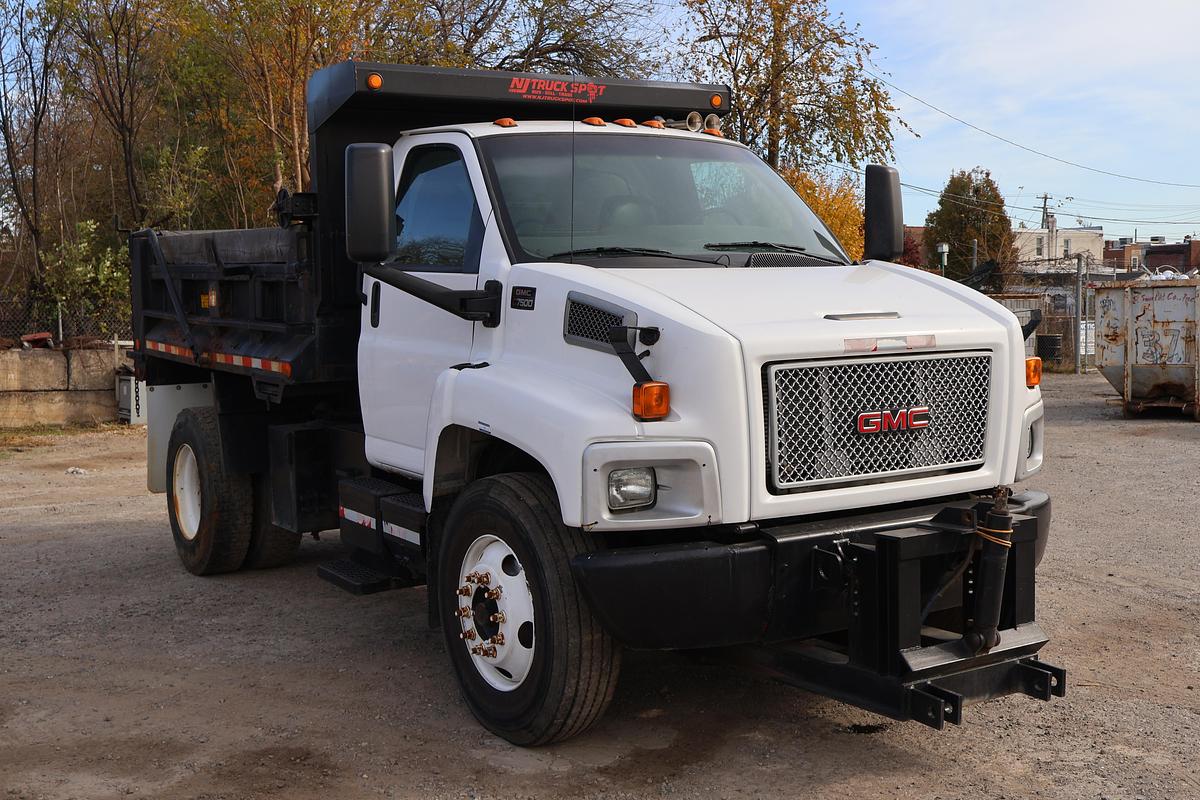 Used 2006 GMC C7500