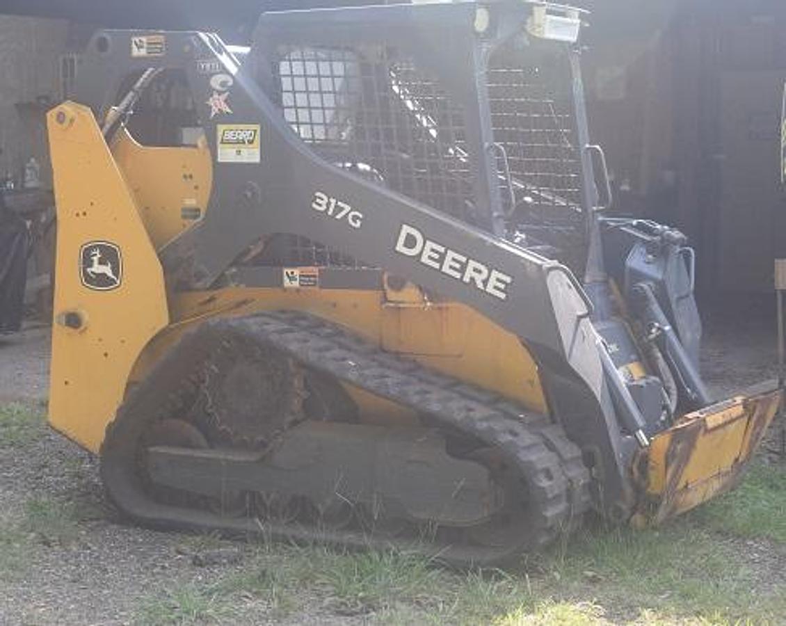 Used 2020 DEERE 317G