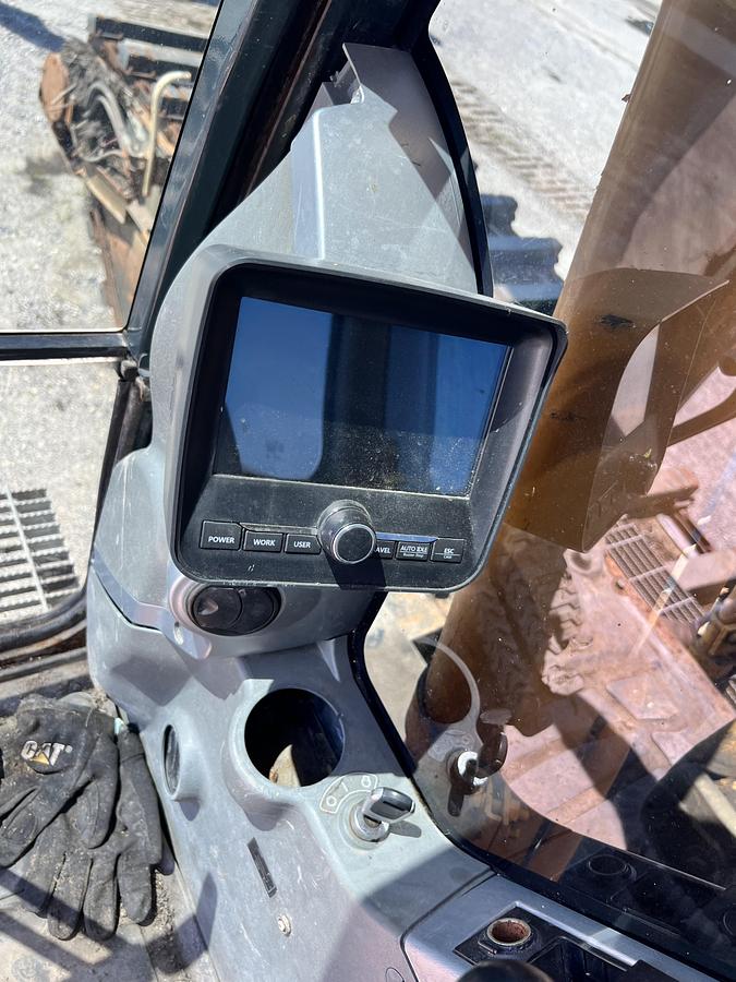 Used 2016 HYUNDAI ROBEX290LC-9