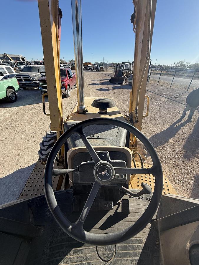 Used 2015 JOHN DEERE 310 SE