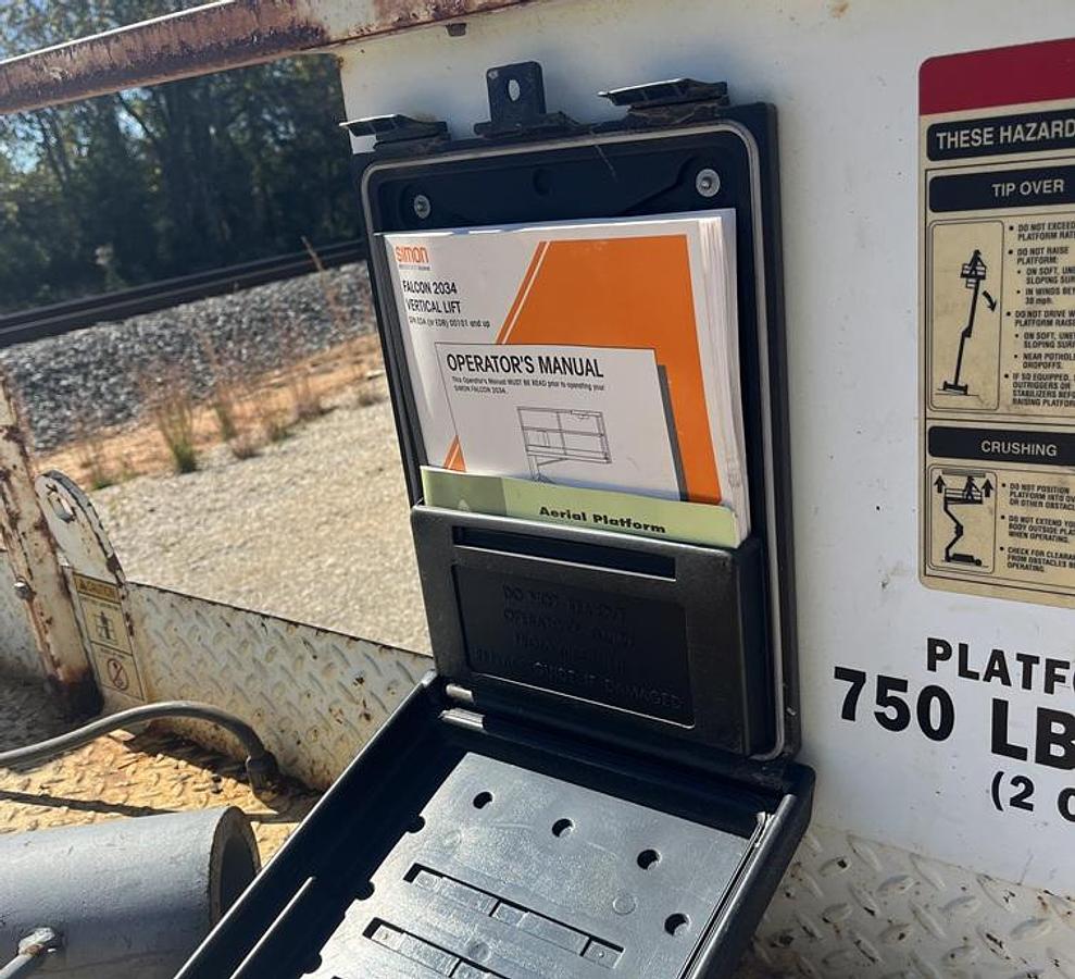 Used 1997 SIMON L2034E