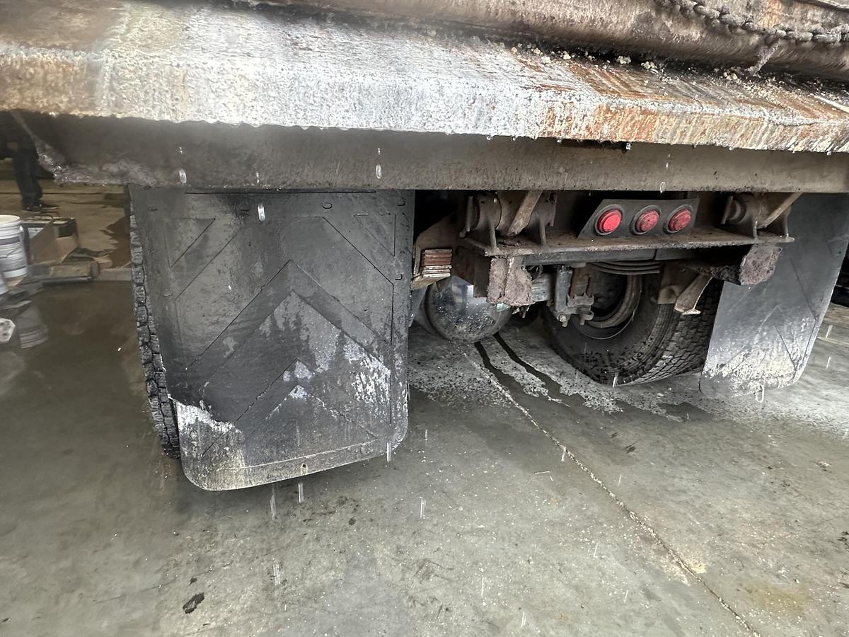 Used 2006 KENWORTH T300