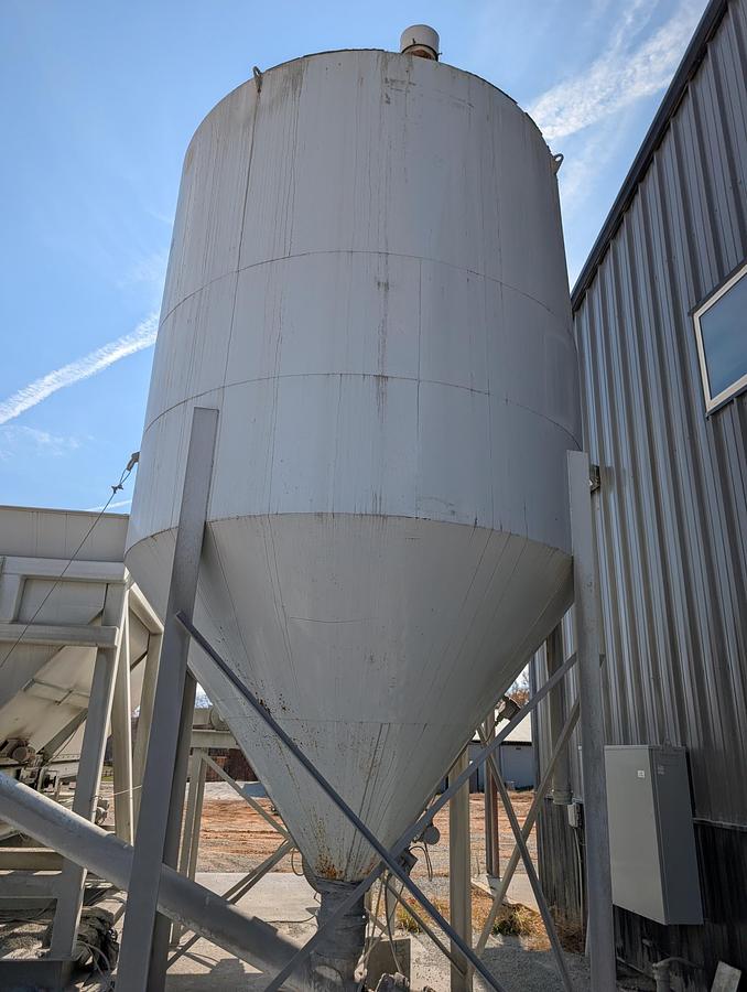 Used 2025 ERNEST INDUSTRIES Shortstop Concrete Blender