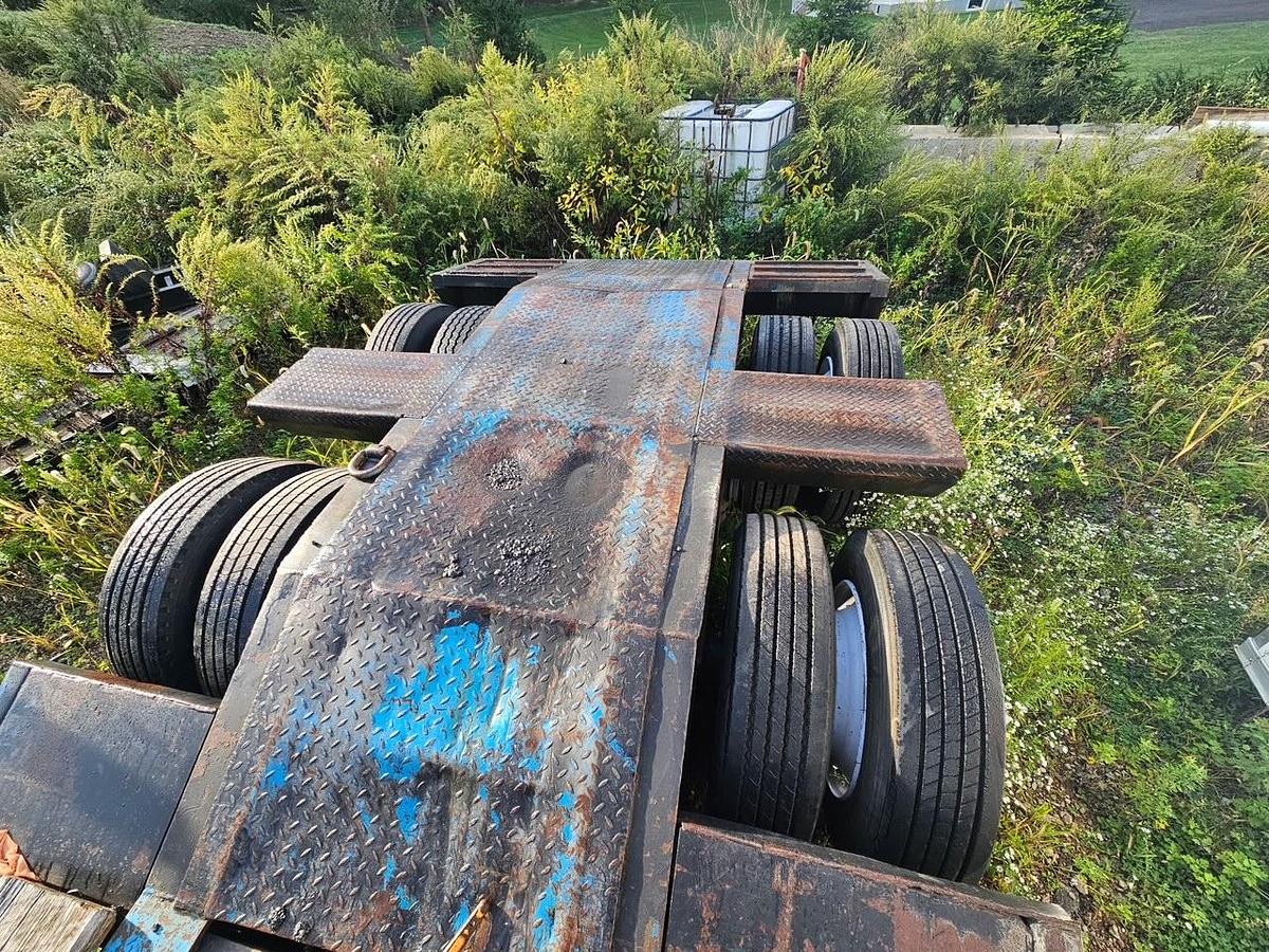 Used 1987 EAGER BEAVER 35T Lowboy