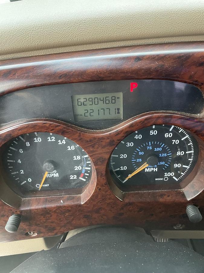 Used 2001 MACK CHU613