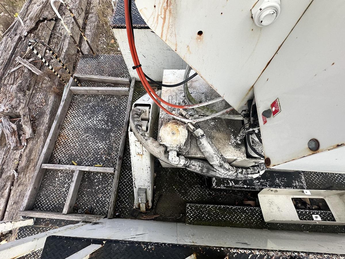 Used 2017 FREIGHTLINER M2 106