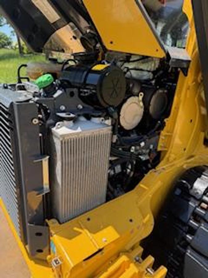 Used 2023 JOHN DEERE 333G