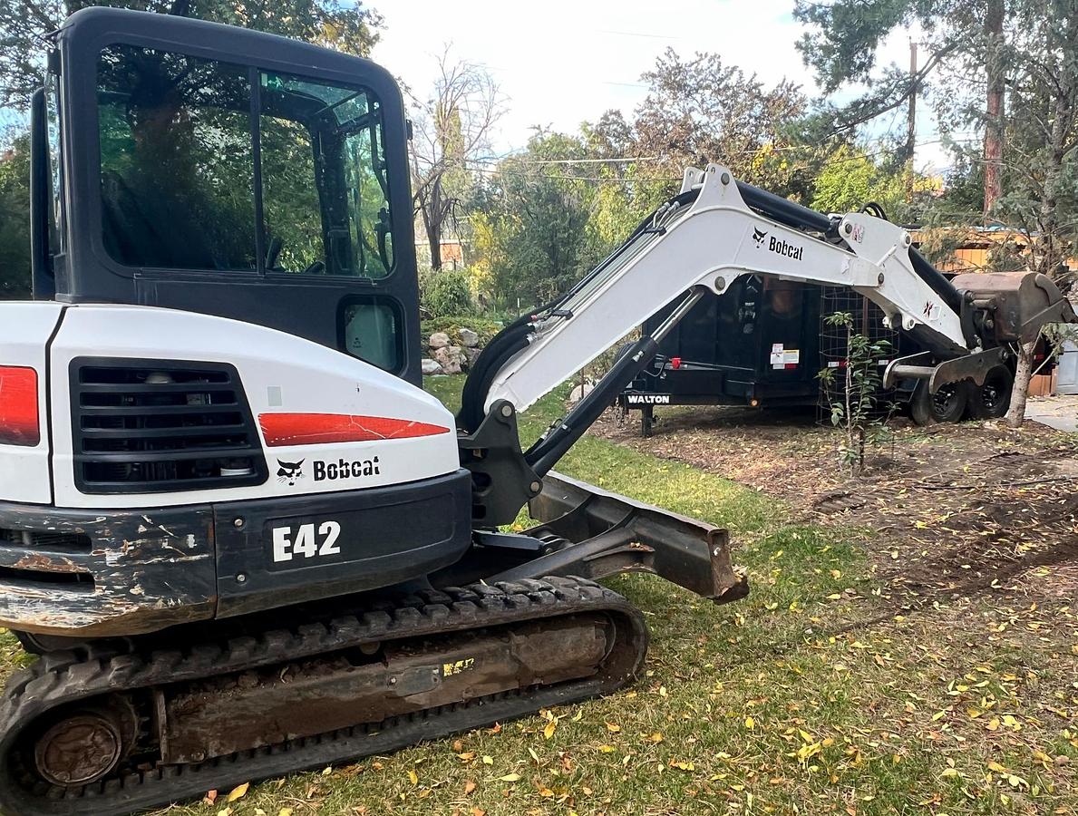 Used 2015 BOBCAT e42