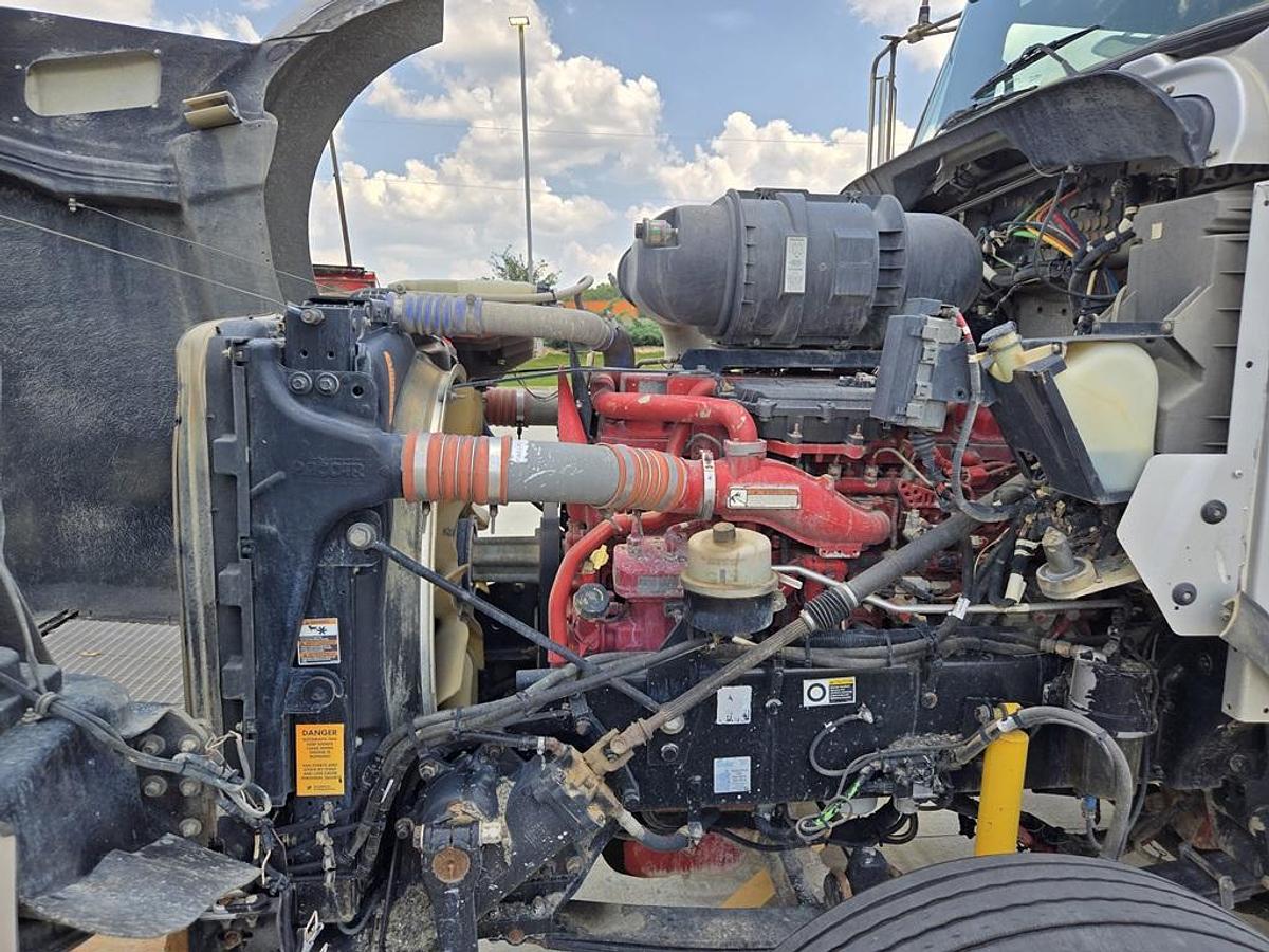 Used 2013 KENWORTH T800