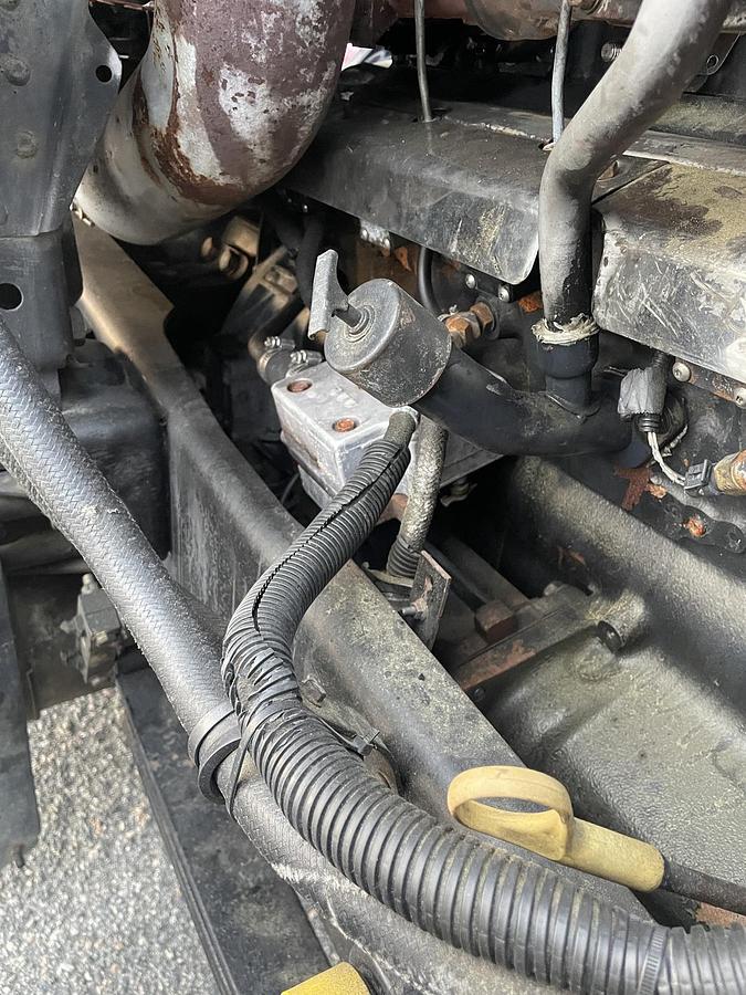 Used 2001 MACK CHU613