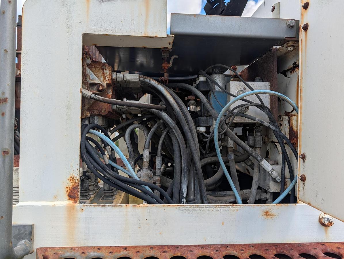 Used 2000 SOMERO S240