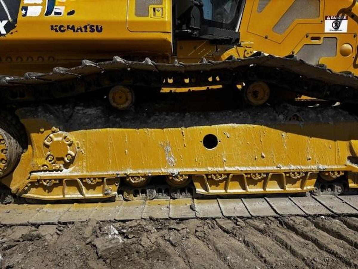 Used 2022 KOMATSU D61PX-24
