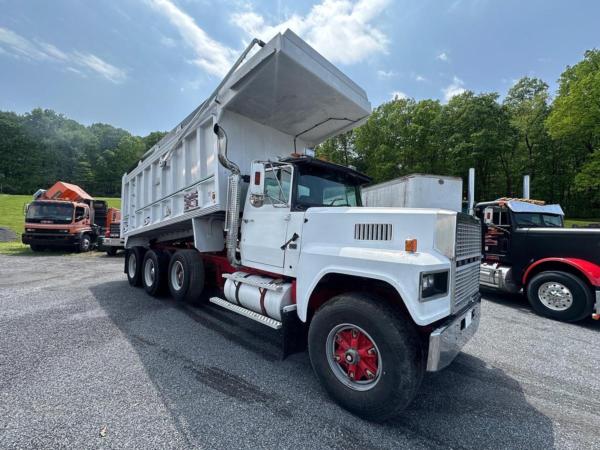 Used 1987 FORD LTL9000