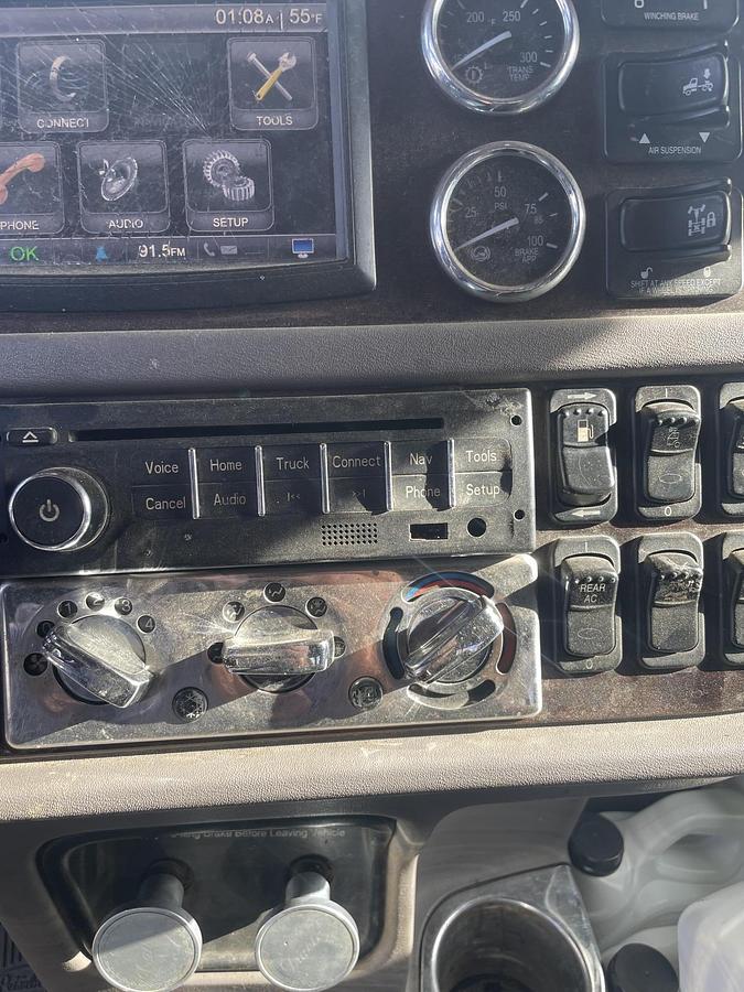 Used 2012 PETERBILT 389