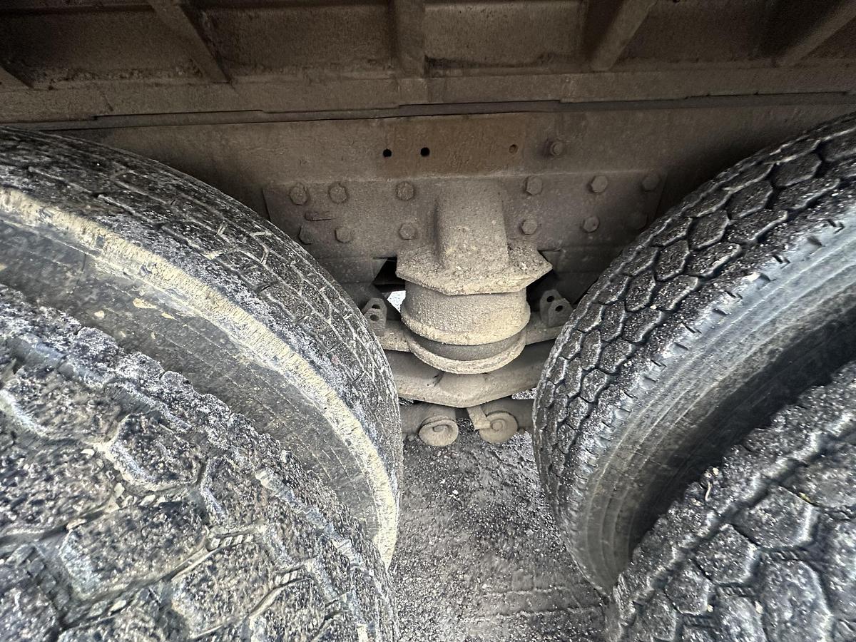 Used 2002 KENWORTH T800