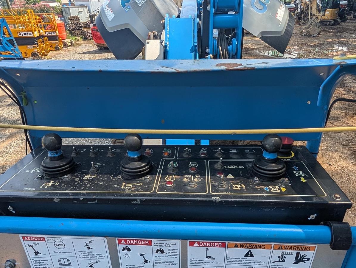 Used 2022 GENIE Z-45 XC