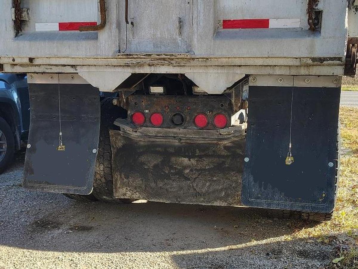 Used 1999 FREIGHTLINER 5-Axle