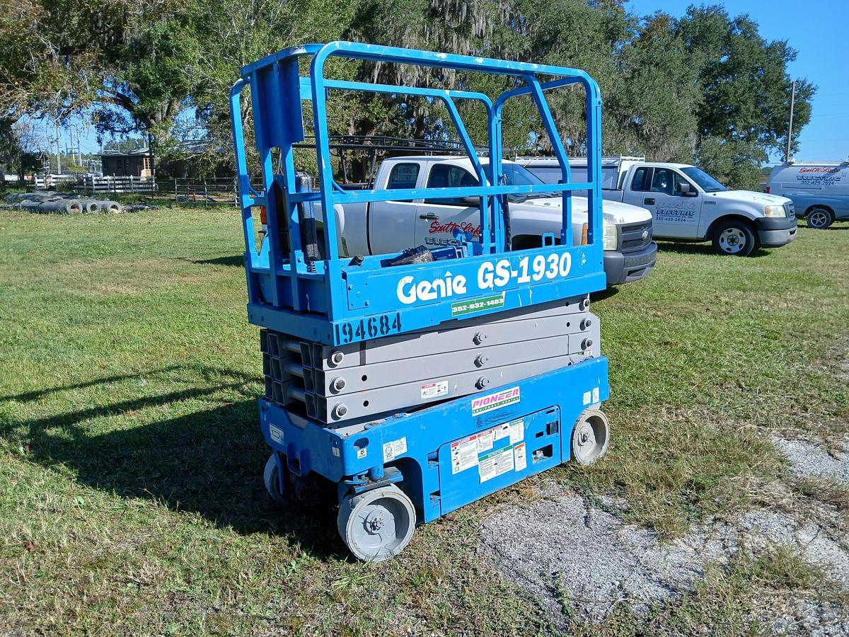 Used 2015 GENIE GS 1930