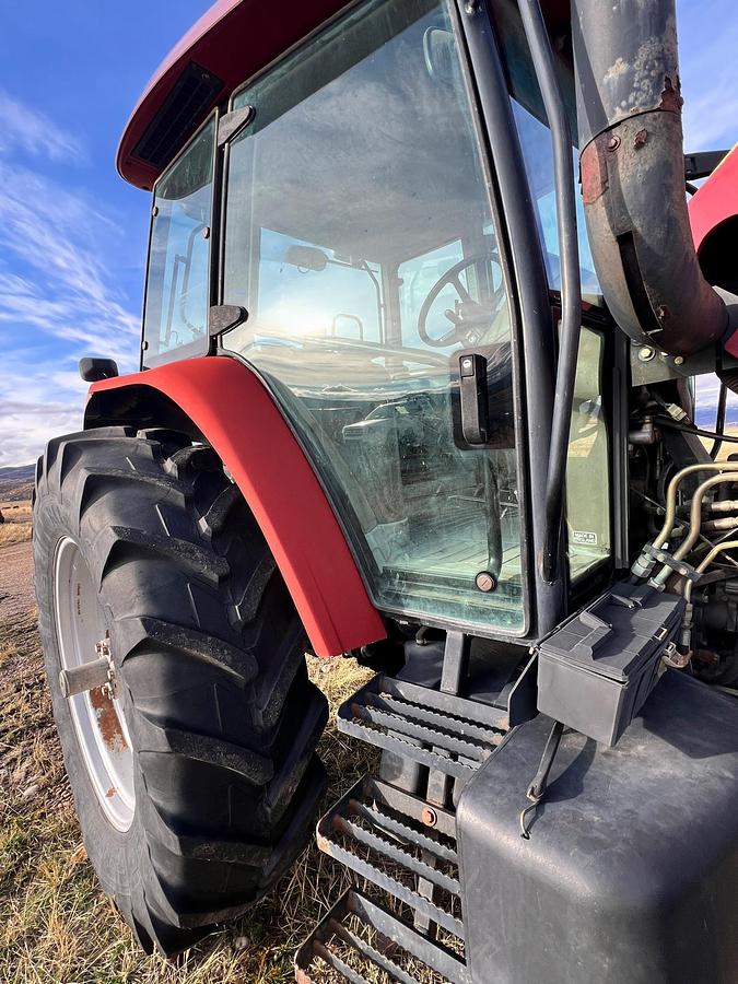 Used 2004 CASE IH MXM130