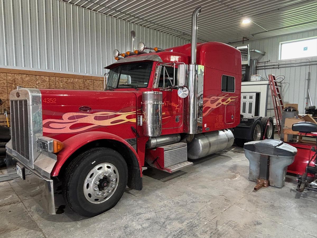 Used 2004 PETERBILT 379