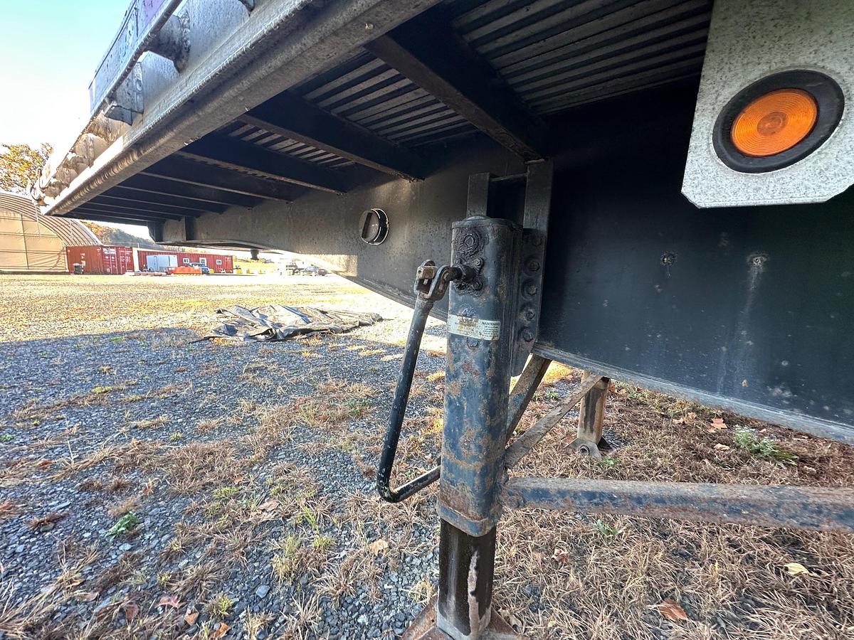 Used 2012 UTILITY 53'X102 High Flat