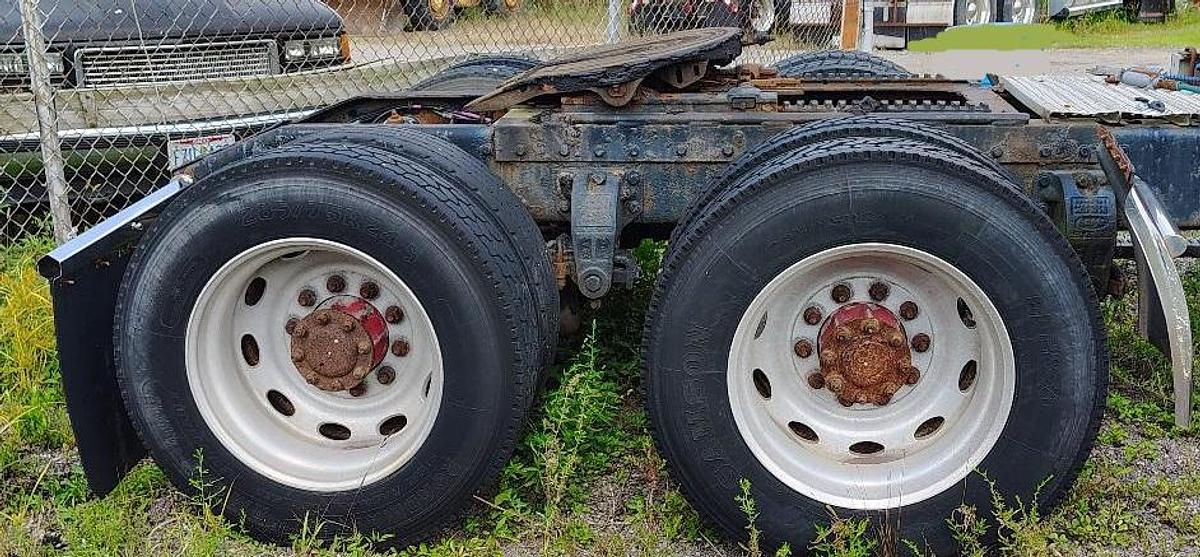 Used 1997 PETERBILT 379