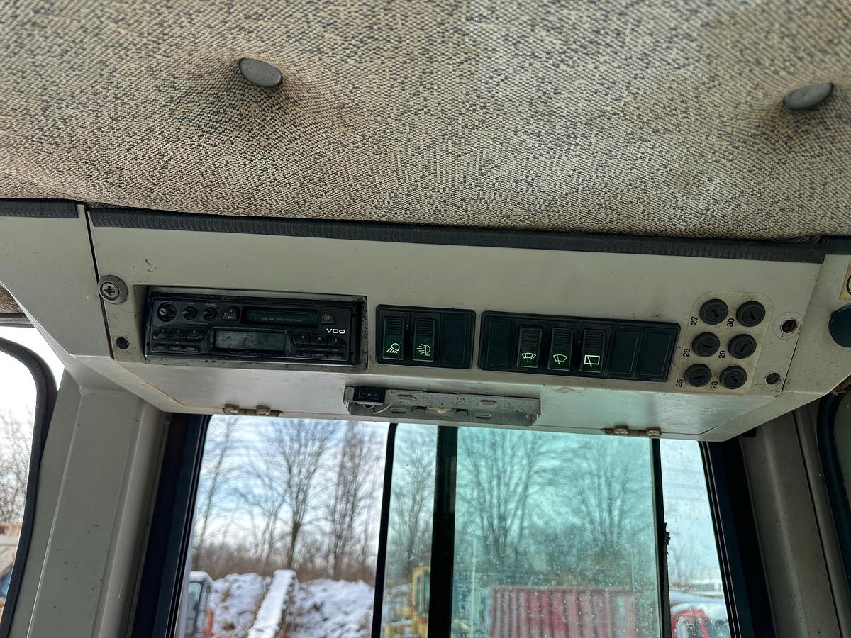 Used 2004 DEERE 755C Series II