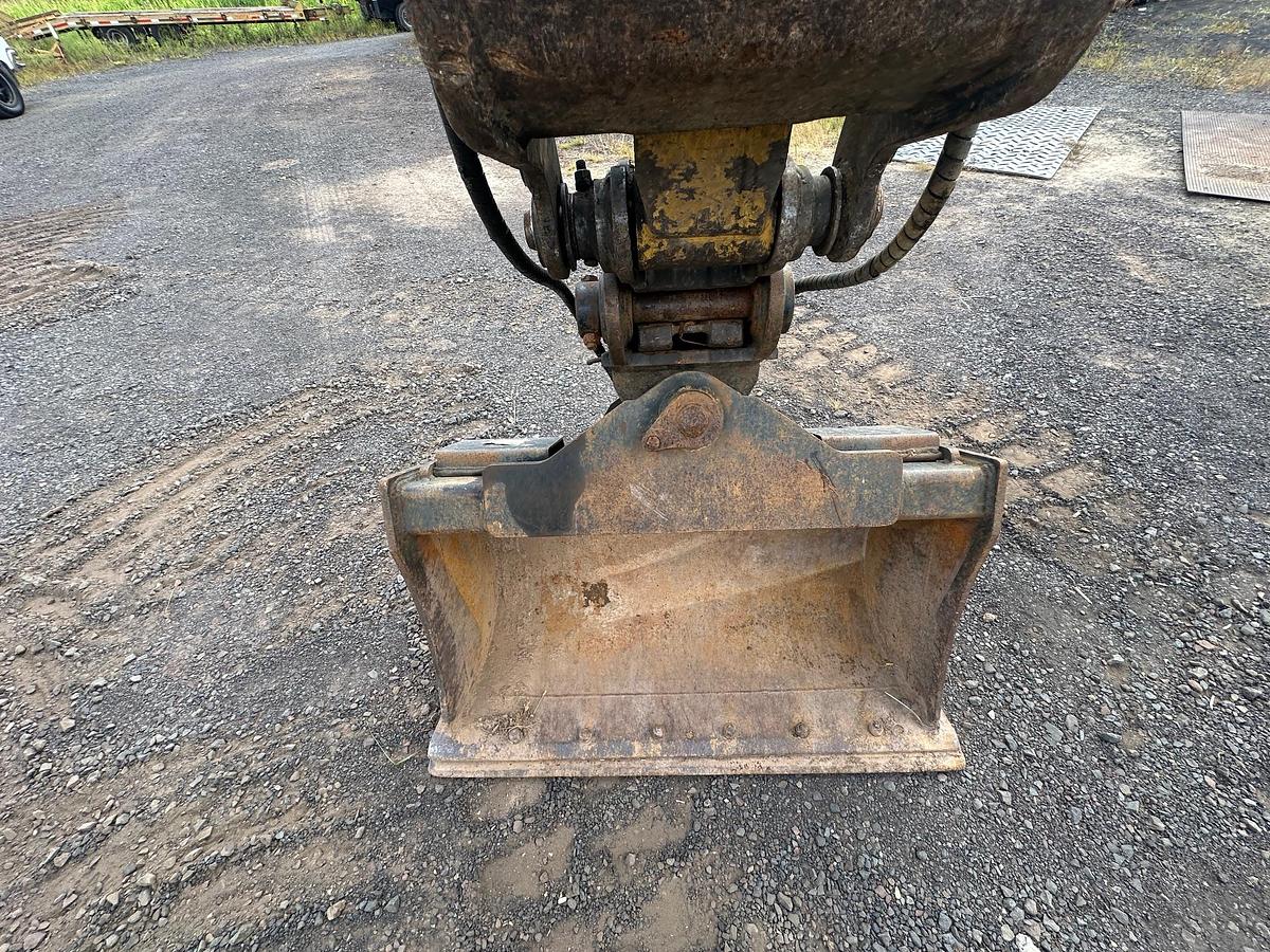 Used 2017 CATERPILLAR 305.5E2 CR