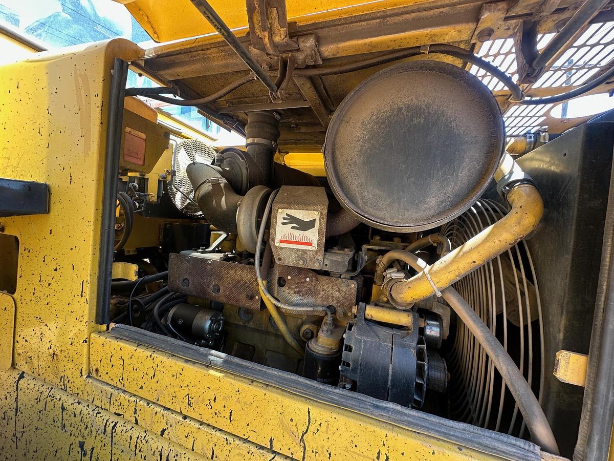 Used 2002 KOMATSU WA-250-3MC