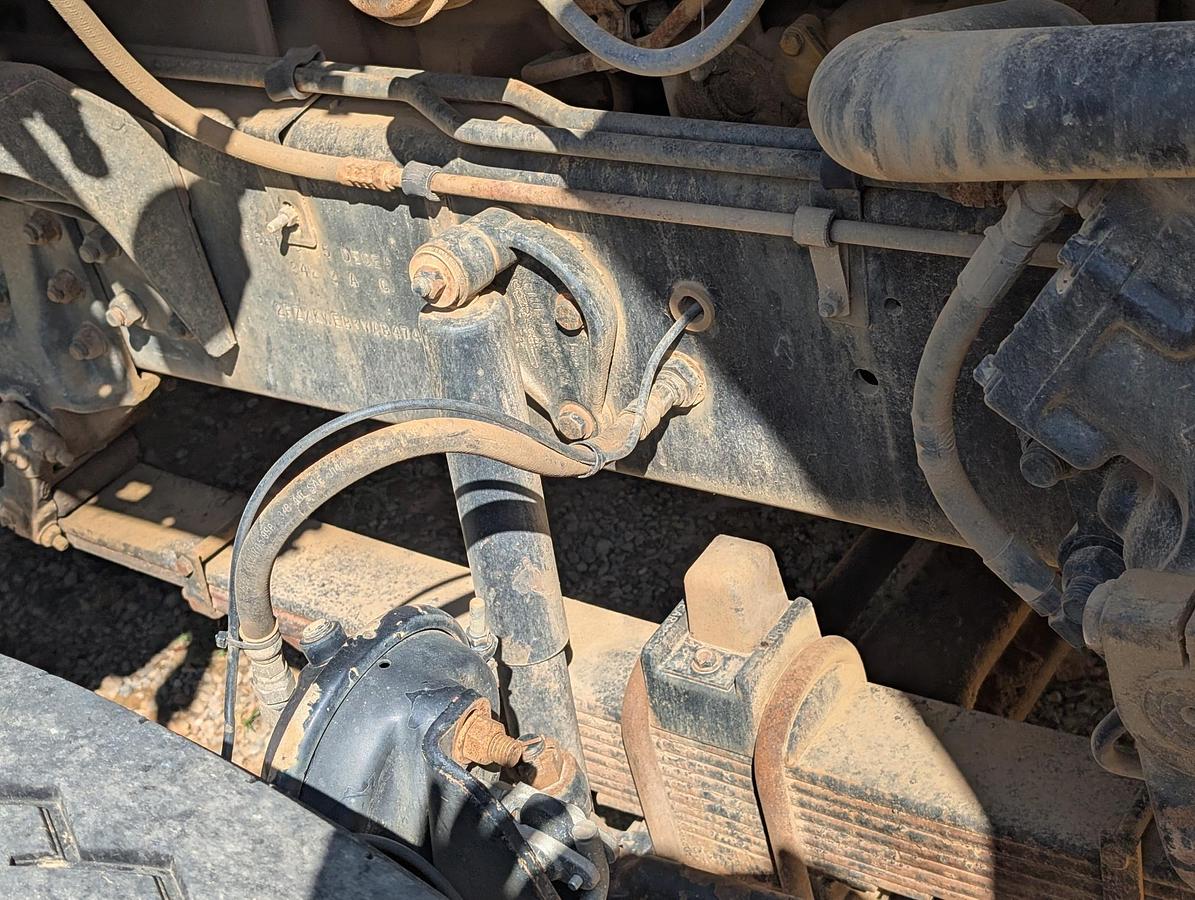 Used 2000 STERLING LT9500