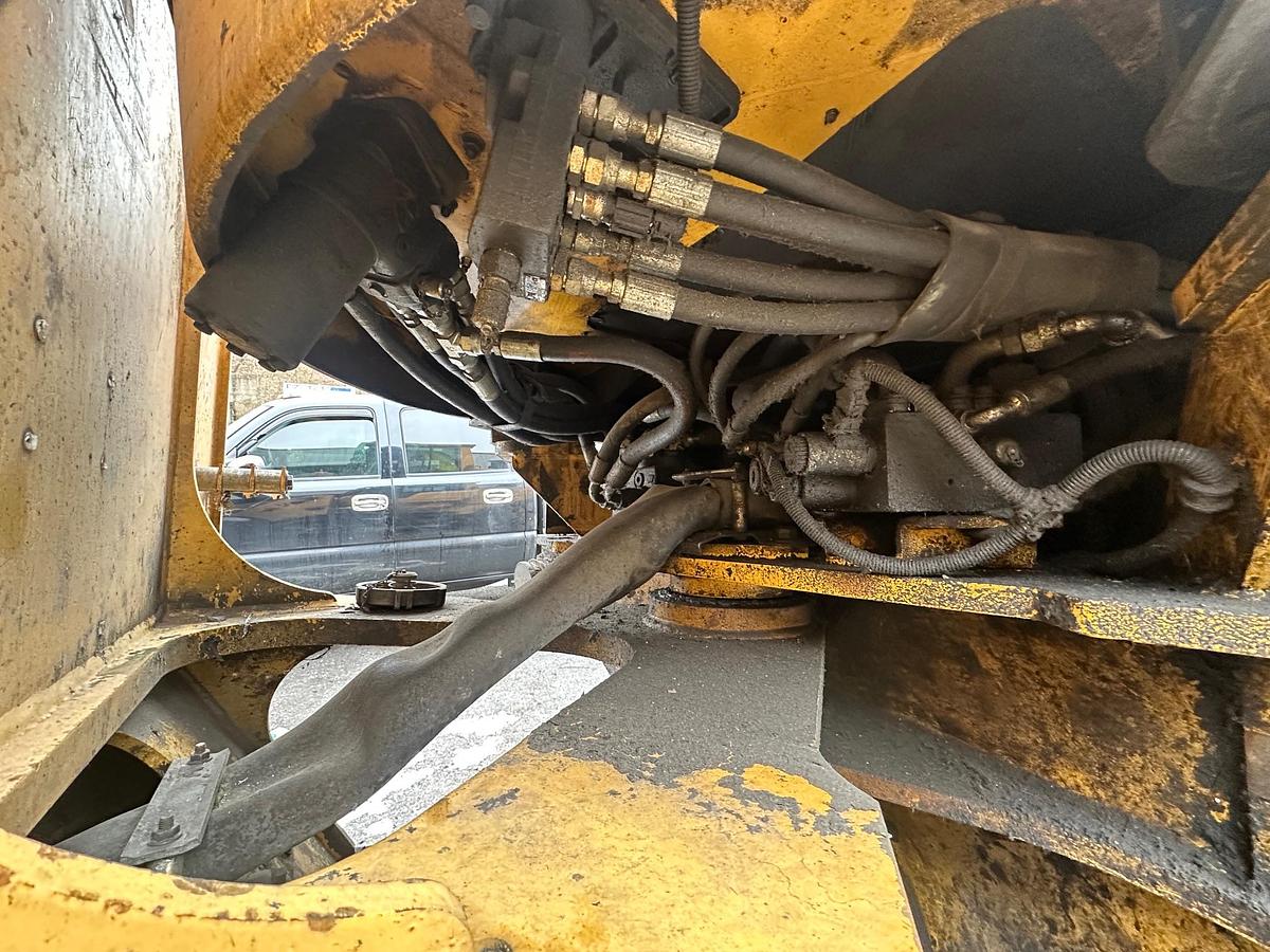 Used 2008 VOLVO L150F