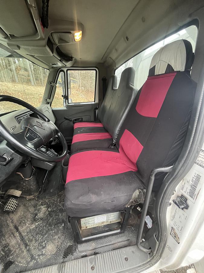 Used 2012 INTERNATIONAL 4300DT