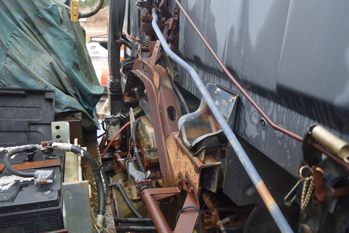 Used 2001 GMC WT5500