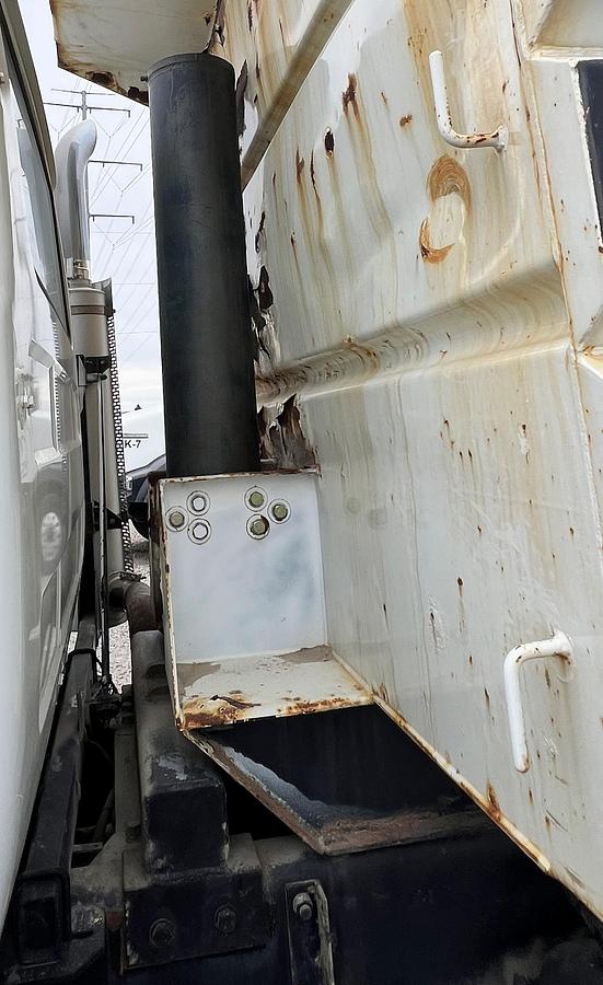 Used 2000 MACK RD688s