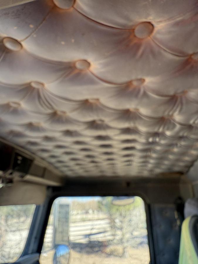 Used 2002 KENWORTH T800