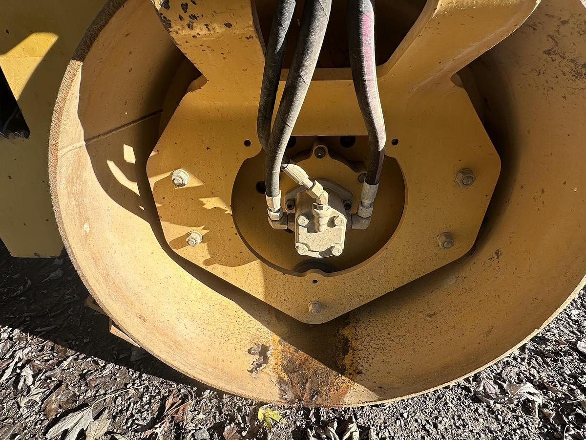 Used 2018 CATERPILLAR CB24B