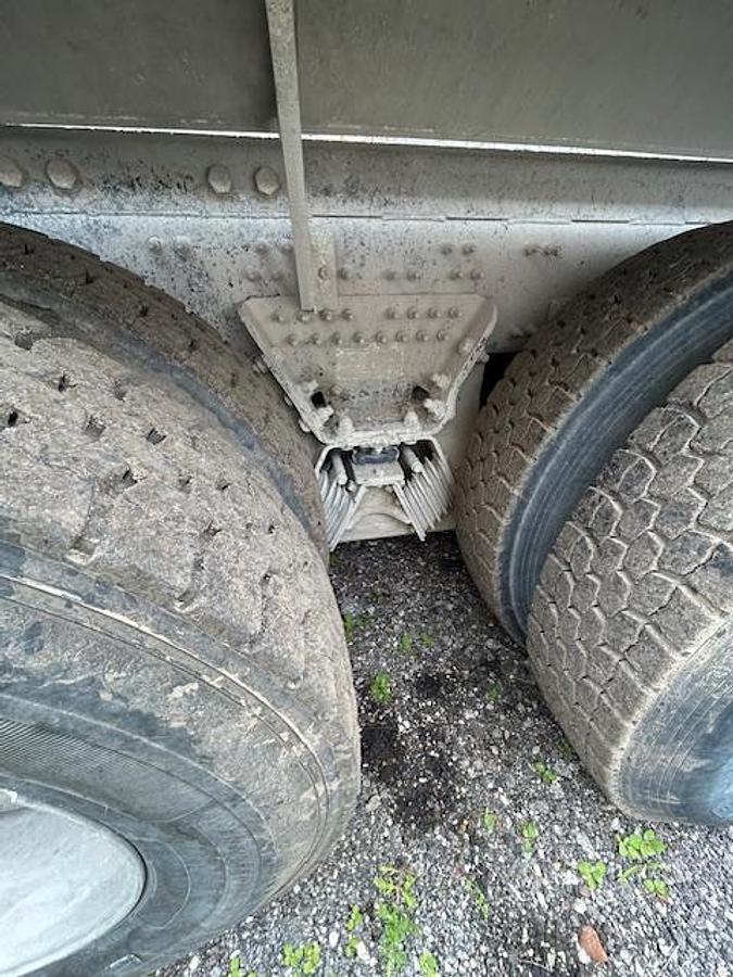 Used 2019 MACK GR64FR