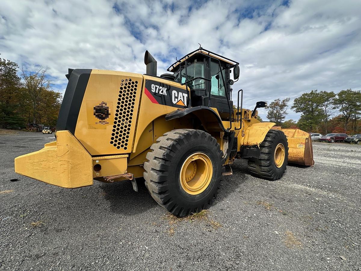 Used 2013 CATERPILLAR 972K