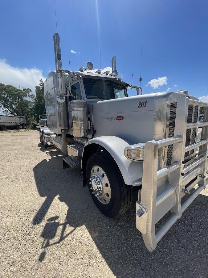 Used 2008 PETERBILT 388