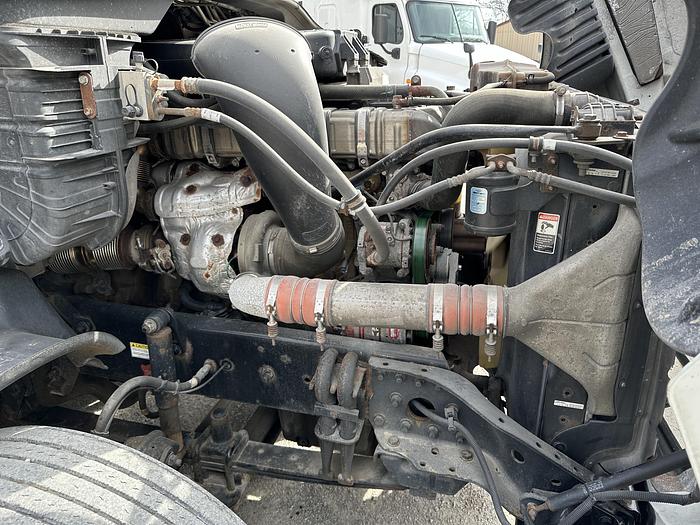 Used 2017 FREIGHTLINER Cascadia 125