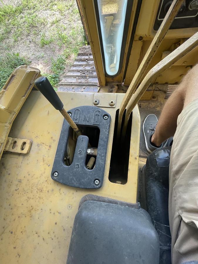 Used 1995 CATERPILLAR D4HXL3