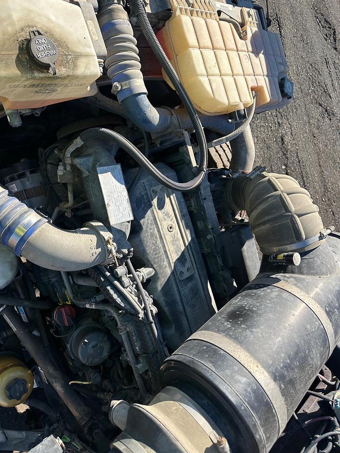 Used 2016 PETERBILT 365