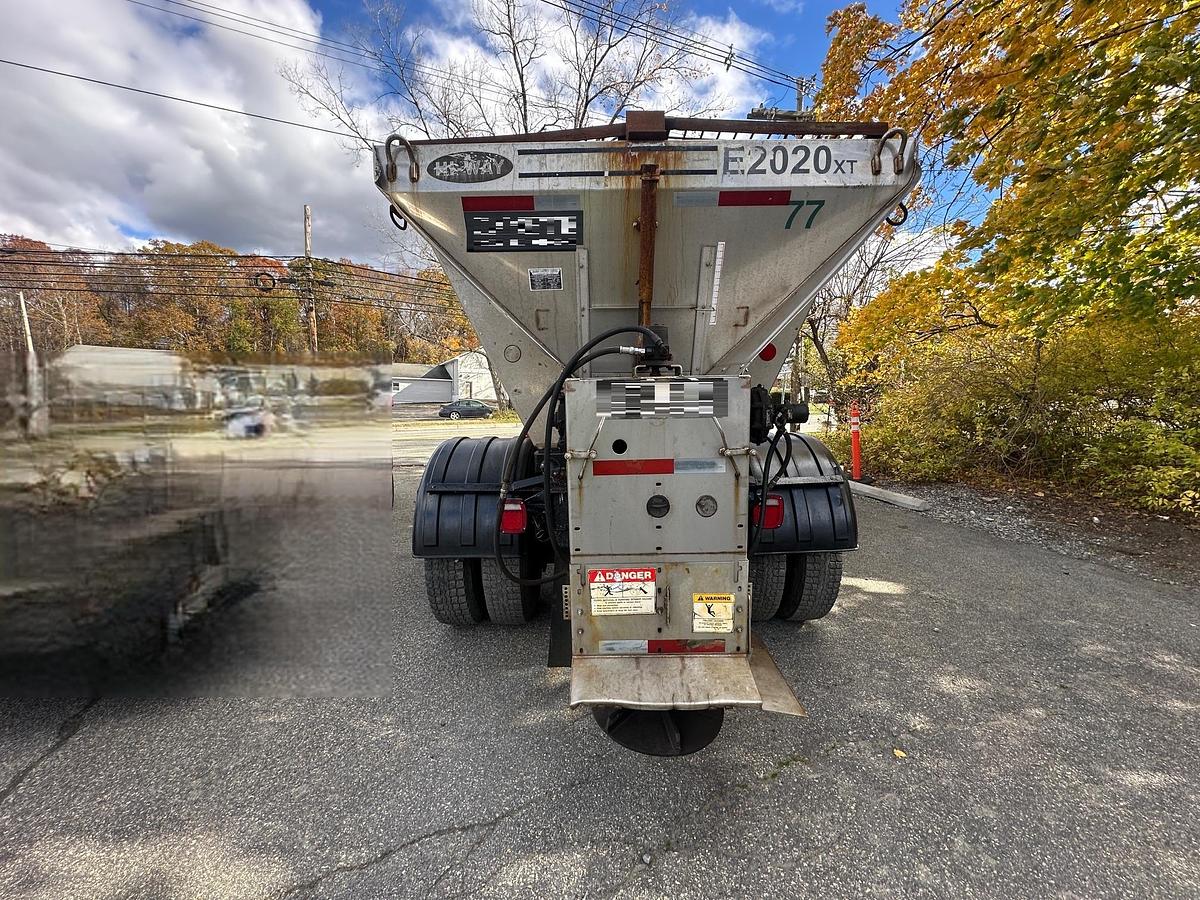 Used INTERNATIONAL 4800