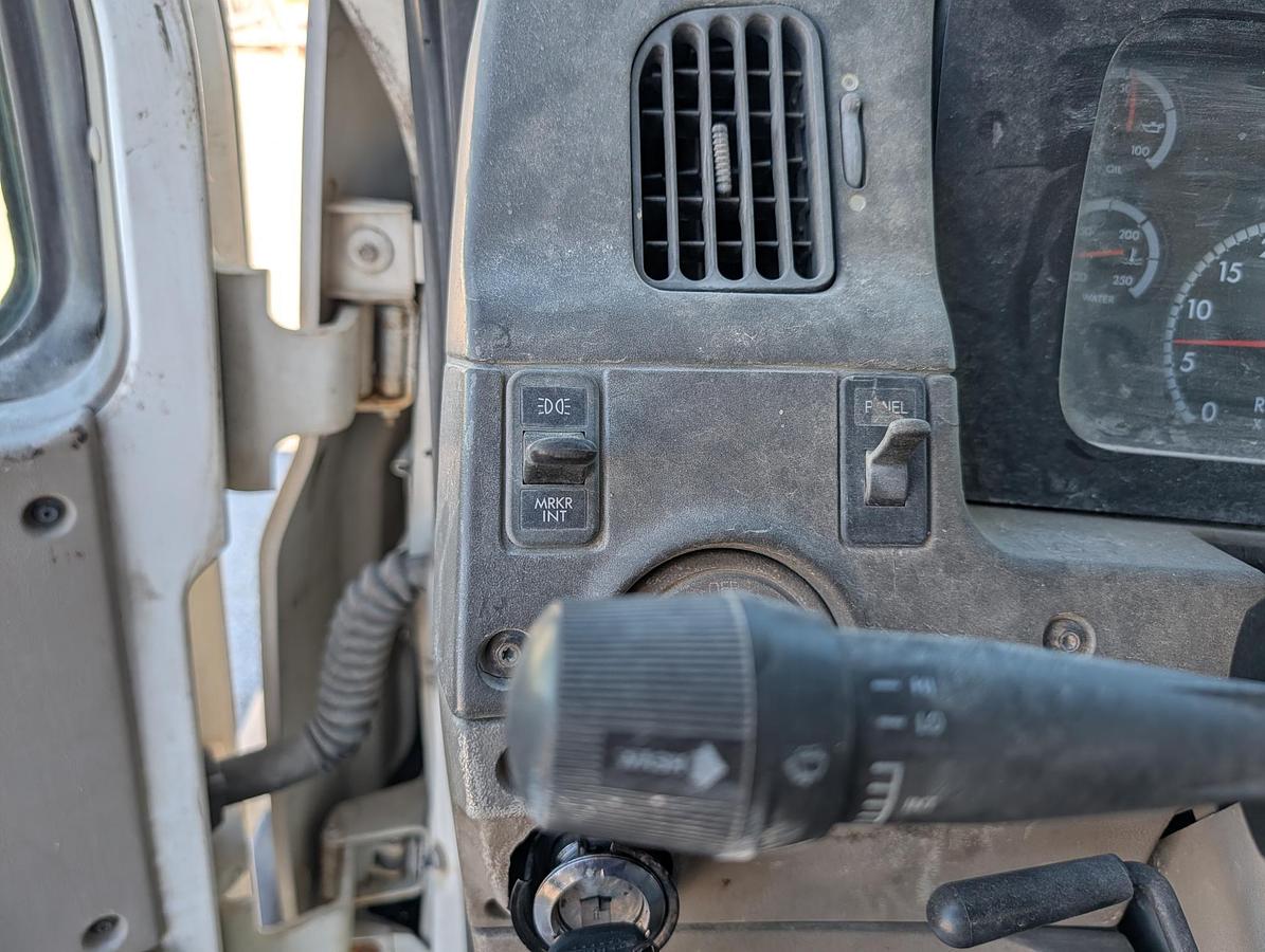 Used 2007 STERLING L8500