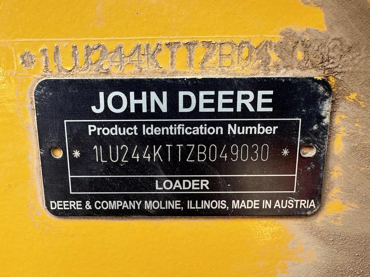 Used 2018 DEERE 244k-II